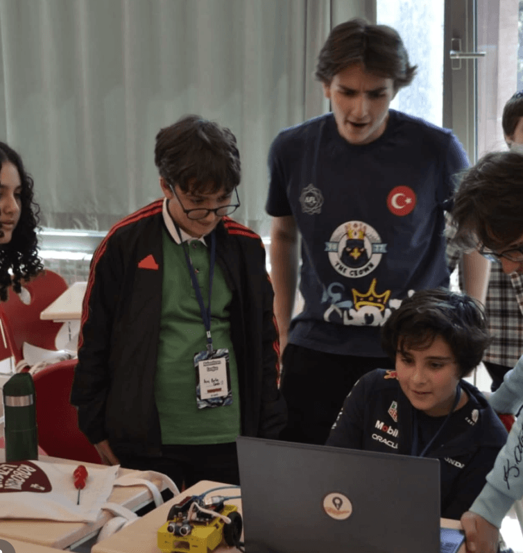 Robotics Maze Competition — STEAM League — Photo 1